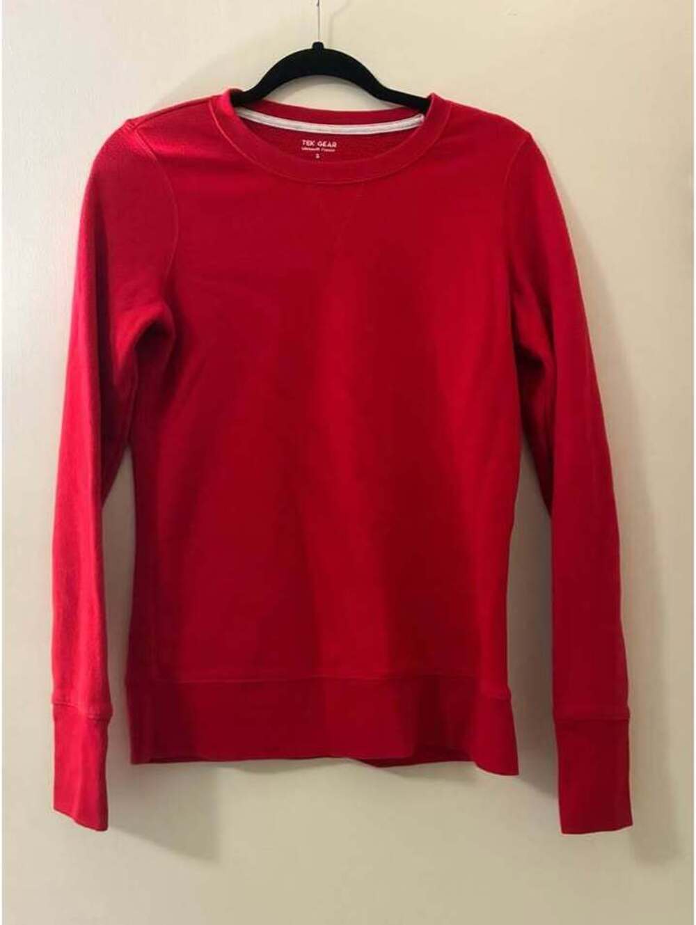 Tek Gear Women’s Ultrasoft Fleece Crewneck Sweatshirt Red Size S
